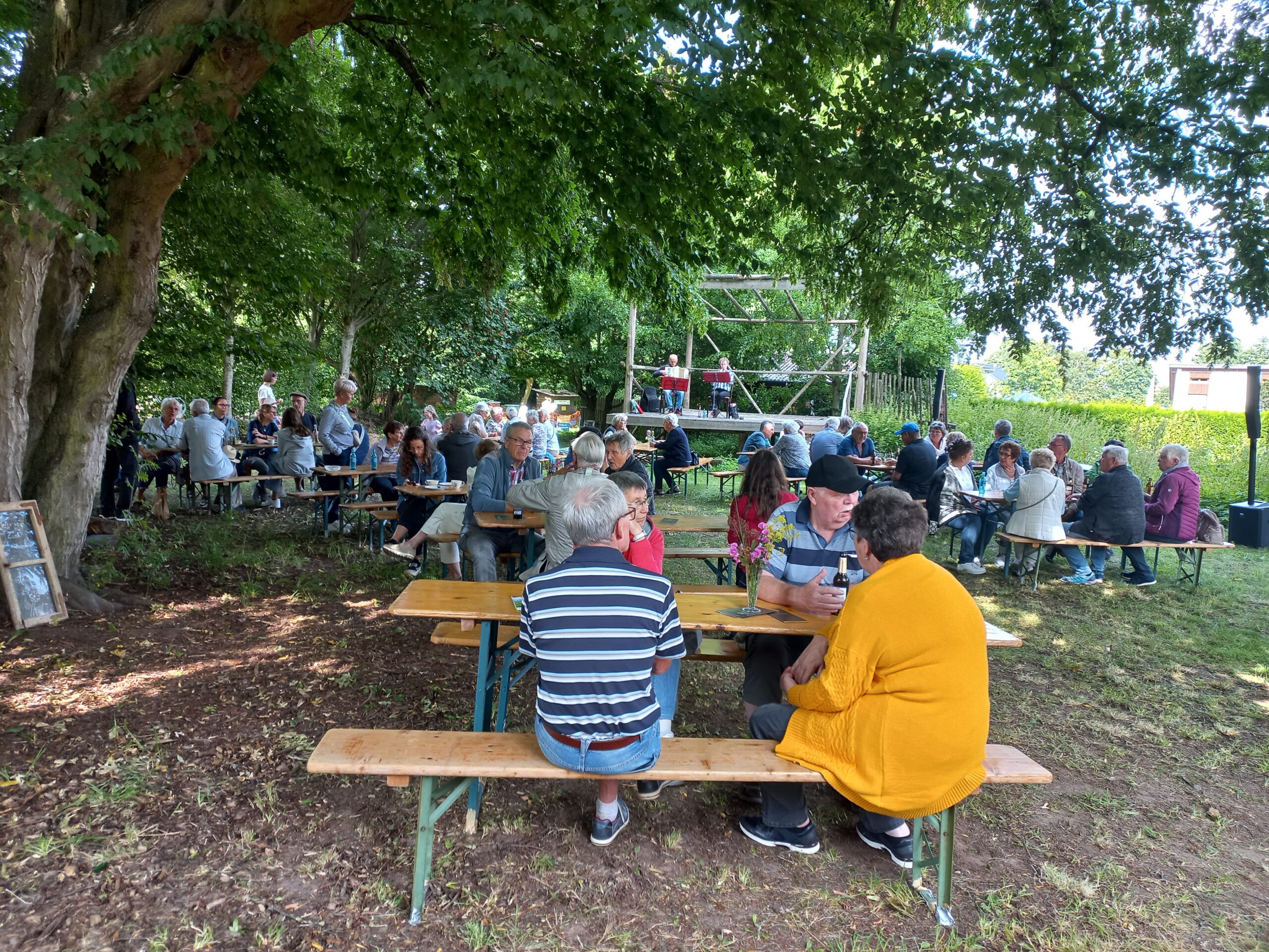 OHN 13.07.2023 – Besuch in Nachbars Garten