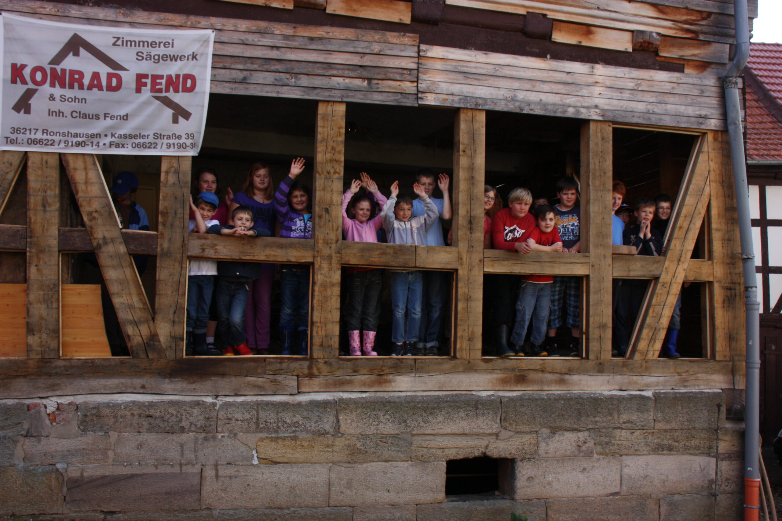 HNA Rotenburg/Bebra 18.06.2013 – Kinder demmeln Lehm