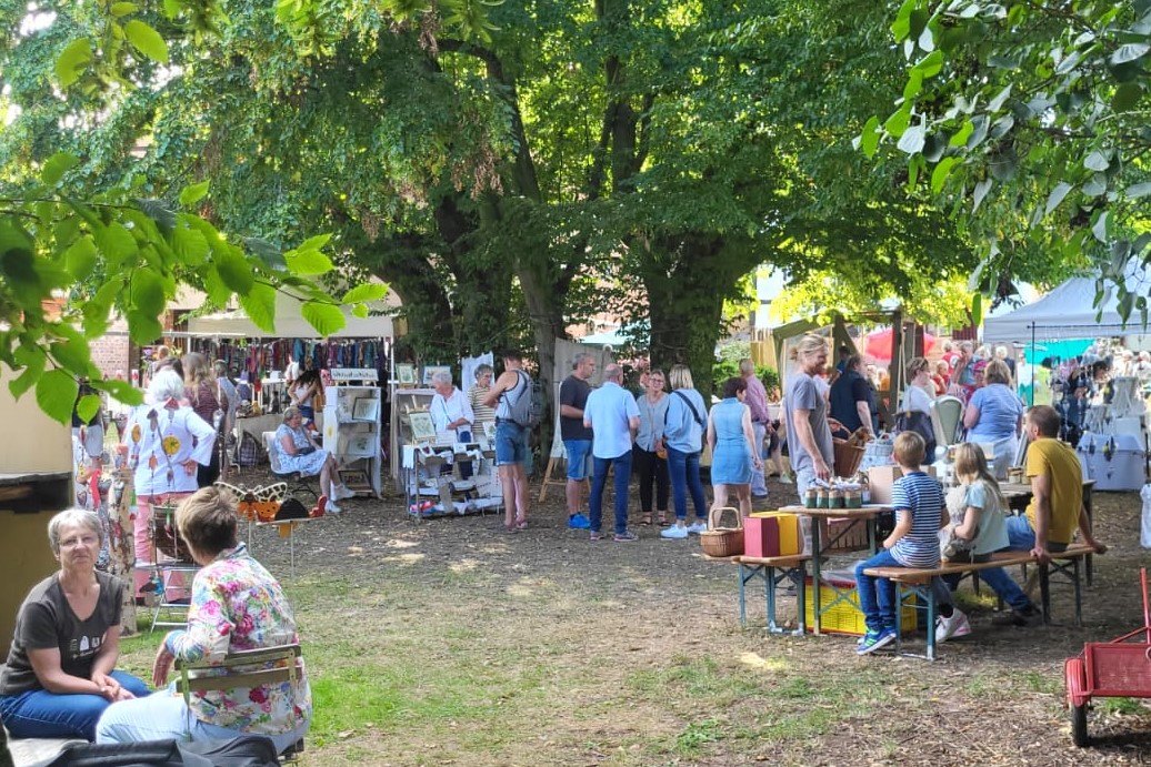 HNA Rotenburg/Bebra 07.09.24 – Kunsthandwerkermarkt im Niemeyergarten